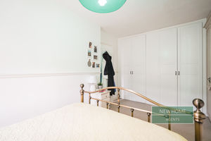 Photo 8- click for photo gallery